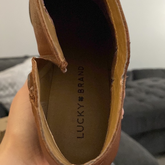 Womens Lucky Brand Basel‎ Side Zip Ankle Boots - Size 6M - Picture 9 of 9